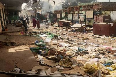 Clashes rock Sudan despite truce as ex-PM warns of 'nightmare'