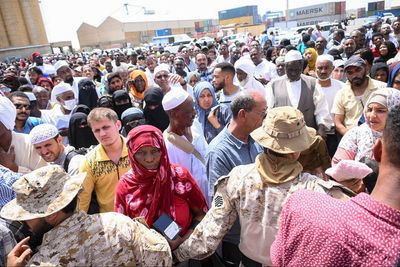 Sudan sides trade blame, fight on despite ceasefire