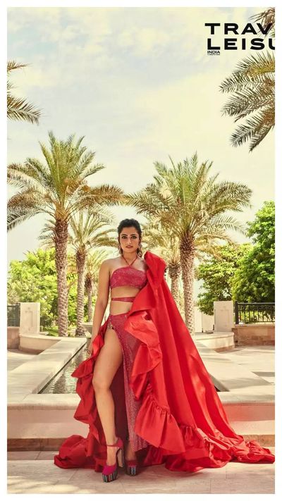 10 Alluring Pictures Of Rashmika Mandanna