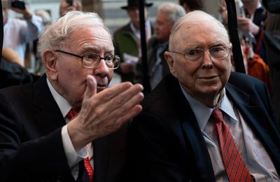 Charlie Munger warns of ‘trouble’ for banks amid ‘a lot of agony’ for commercial real estate