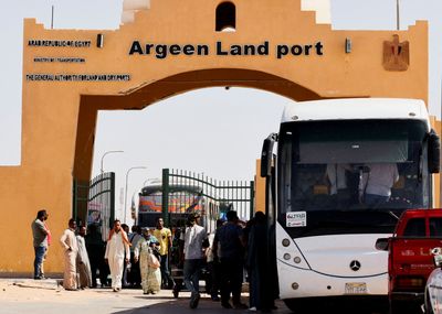 UN aid agencies begin helping Sudanese arrivals in Egypt