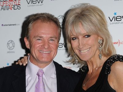 Bobby Davro explains how he’s coping with fiancée’s ‘devastating’ cancer diagnosis: ‘It’s extremely painful’
