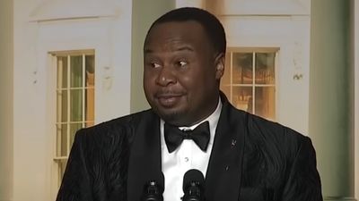 The Daily Show's Roy Wood Jr. Roasted 'A-Holes' Tucker Carlson And Don Lemon At The White House Correspondent Dinner