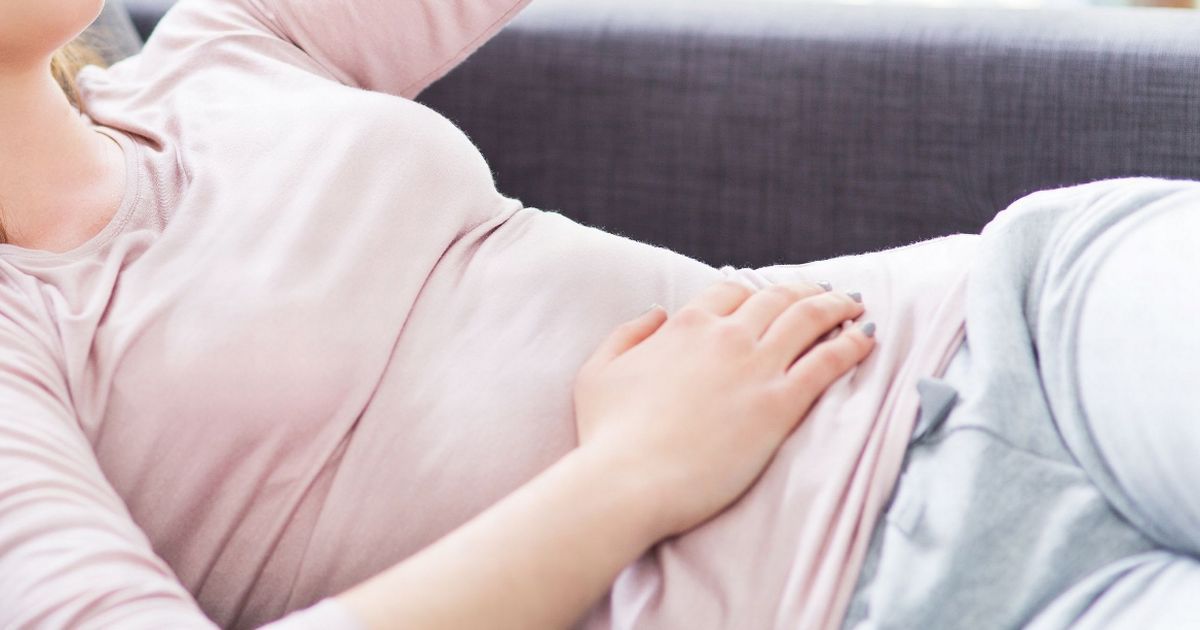Nine Ovarian Cancer Warning Signs Women Should Never Nine Ovarian Cancer Warning Signs Women Should Never