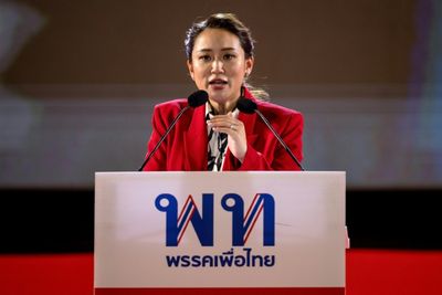 Leading Thai opposition PM candidate gives birth two weeks from polling day