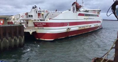 Transport minister urges quick probe after ferry runs aground
