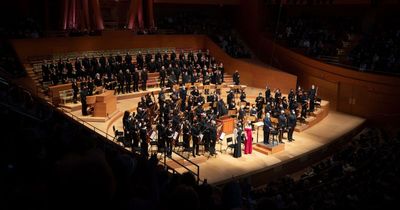 Woman has 'loud and full body orgasm' during LA Philharmonic classical concert