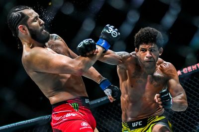 Jorge Masvidal: Gilbert Burns has more power, but Belal Muhammad cleaner boxing at UFC 288