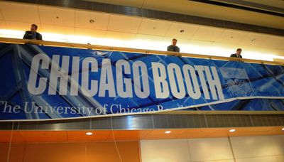 UChicago Booth business school receives $100 million donation for doctoral program