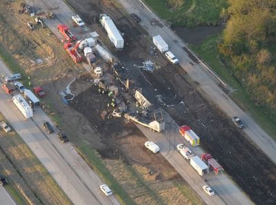 Dust storm Illinois - live: At least six dead in I-55 pile-up of up to 80 cars during sudden storm