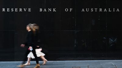 Reserve Bank hikes cash rate to 3.85 per cent, ASX hits three-week low, Qantas appoints new CEO to replace Alan Joyce