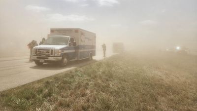 At least six killed, dozens injured in Illinois dust storm vehicle crashes