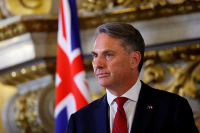 Australia to pay soldiers bonus to stay as strategic risks rise