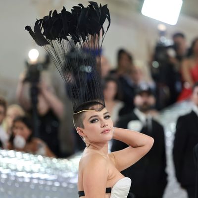 Florence Pugh Completely Shaved Her Head for the 2023 Met Gala