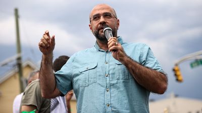 Muslim mayor says being turned away from White House Eid celebration "reeks of Islamophobia"