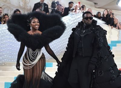 Diddy sweats profusely when asked to describe Yung Miami relationship at Met Gala