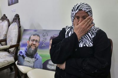 Palestinian hunger striker dies in Israeli detention
