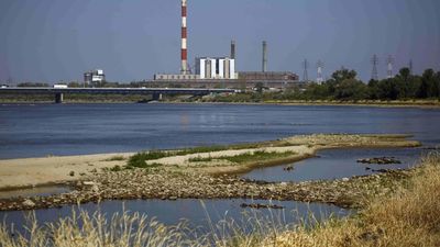 French river journey aims to test pollution levels in Europe's rivers