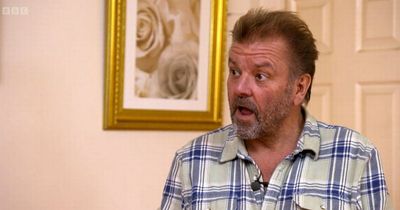 Homes Under The Hammer's Martin Roberts speechless as father buys son 'wibbly wobbly' valleys house