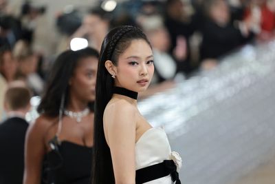 Blackpink’s Jennie opens up about how ‘lucky’ she was to wear Chanel dress at her first Met Gala