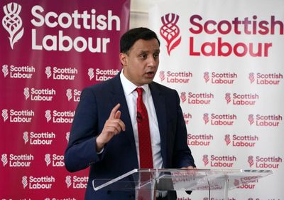 Labour councillor condemns 'farce' as party's Rutherglen by-election row deepens