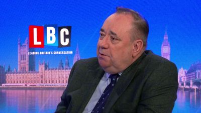 Salmond confirms he WON'T attend coronation – and will go to indy march instead