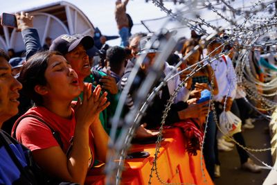Biden administration sending 1,500 more soldiers to Mexico border
