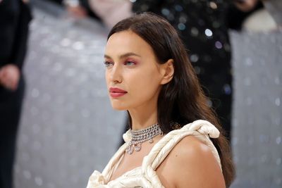 Irina Shayk attends Met Gala afterparty in sweatpants