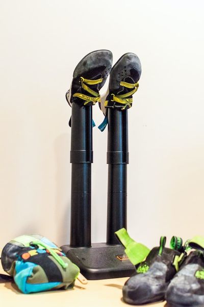 This Life-Saving Boot Dryer Keeps Your Hiking Boots Stench-Free