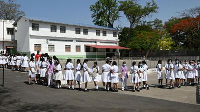 Chitrakoot lauded for increased enrolment of children in govt. schools