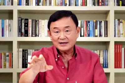 Thaksin talk of return still tantalises