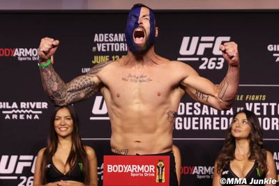 UFC’s Paul Craig announces intention to drop down to middleweight, interested in Sean Strickland