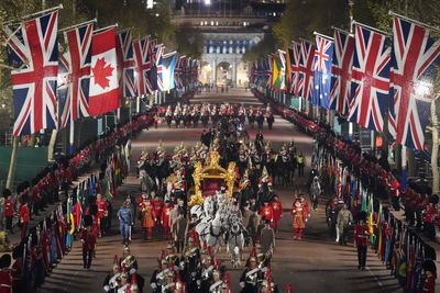 Early morning Coronation rehearsal featuring state coaches staged in London