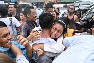 Myanmar to free more than 2,000 political dissidents