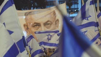 Meeting those leaving Israel in opposition to judicial reform