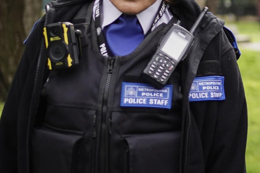 two-london-police-officers-suspended-after-rape-and