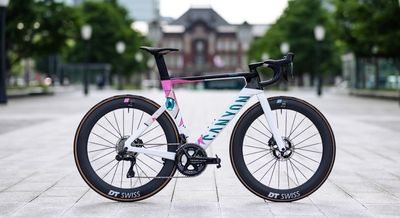 Canyon's Aeroad CFR gets a Manga makeover creating a comically good looking bike