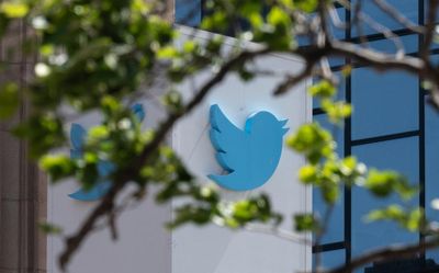 Twitter to let publishers charge users per article read, says Elon Musk
