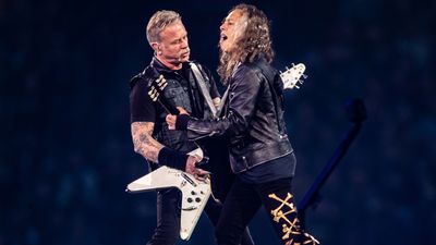 Hammett talks Hetfield: "We connect in a place that is not comfortable"