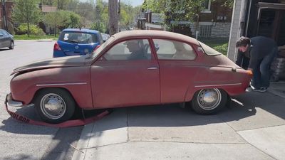 Watch Filthy Saab 96 Get First Wash In 15 Years And Go For A Drive