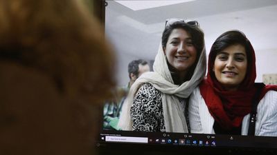 Iranian journalists remain imprisoned for reporting on Mahsa Amini's death