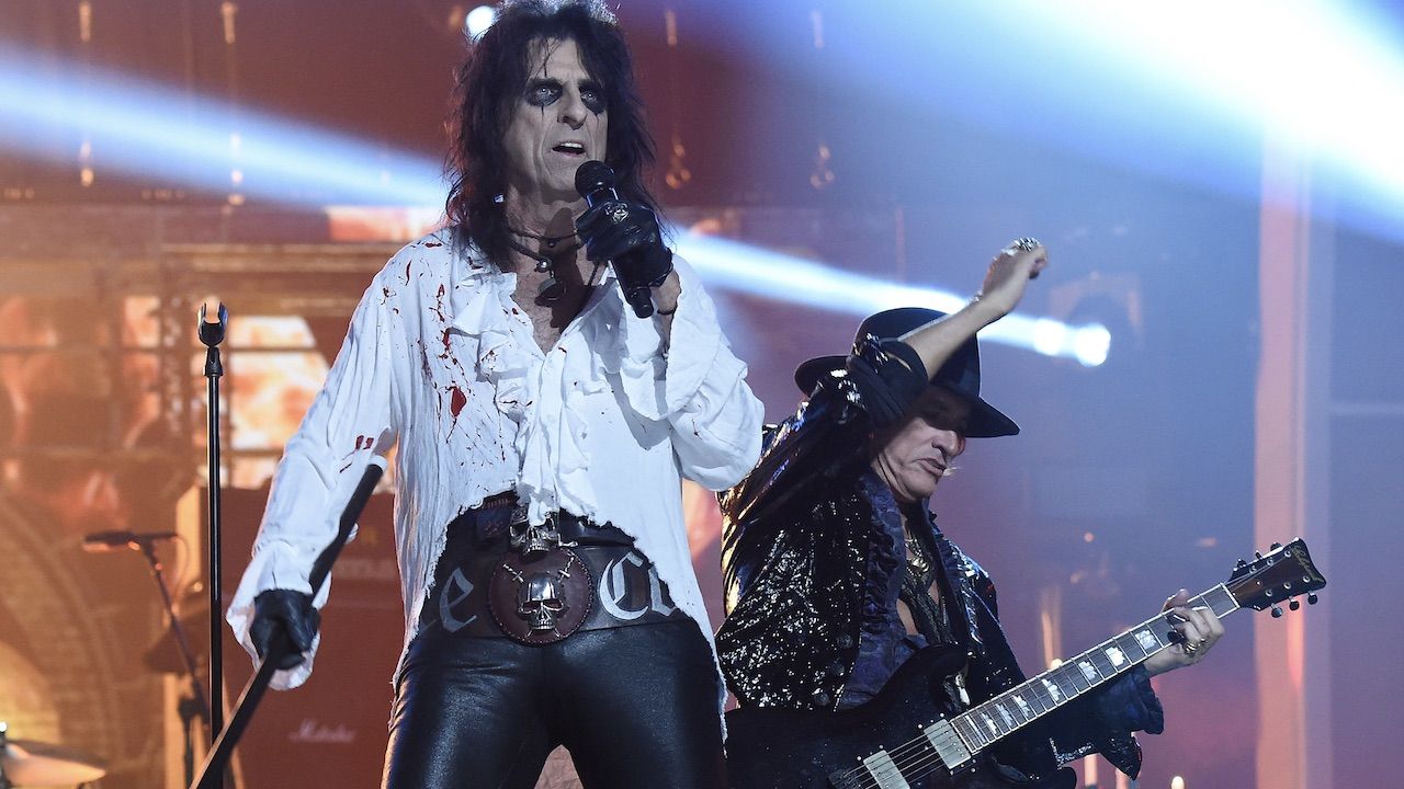 Alice Cooper and Aerosmith's Joe Perry once moved into…