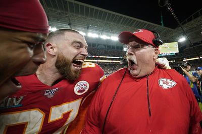 Travis Kelce, Jason Kelce set to host Chiefs HC Andy Reid on ‘New Heights’ podcast