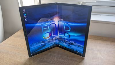 Asus Zenbook 17 Fold OLED: The future is foldable