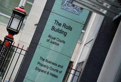 Despite war, sanctions, Russians in London Commercial Courts reach new record -report