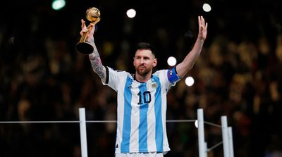 Lionel Messi Discussing Contract Worth $400M Per Year, per Report