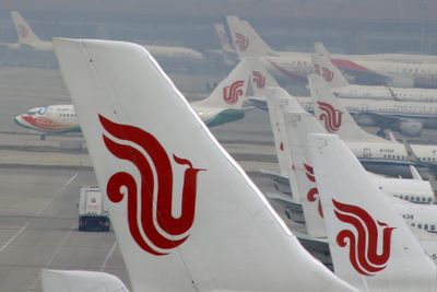 US OKs expansion of China flights in rare thaw between sides