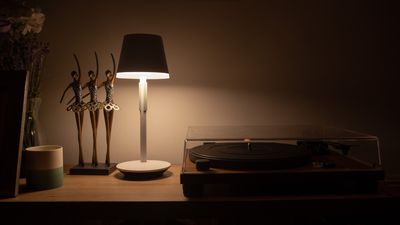 Philips Hue Go portable table lamp review: more than just a bedside light