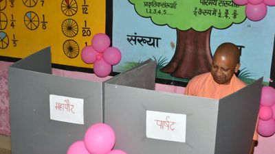 U.P. urban local body polls: CM Adityanath, Mayawati among early voters