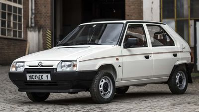 World's Best-Preserved Skoda Favorit Has Done Just 21 Miles